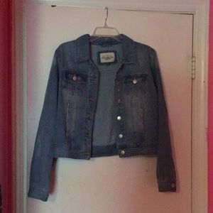 NWOT Medium wash Jean jacket